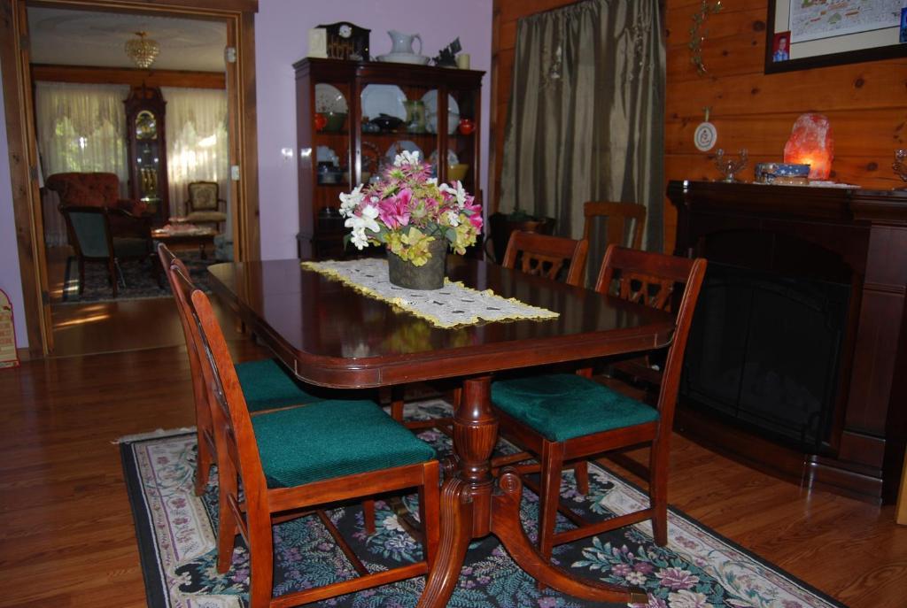 Berry Patch Bnb Lebanon Eksteriør billede